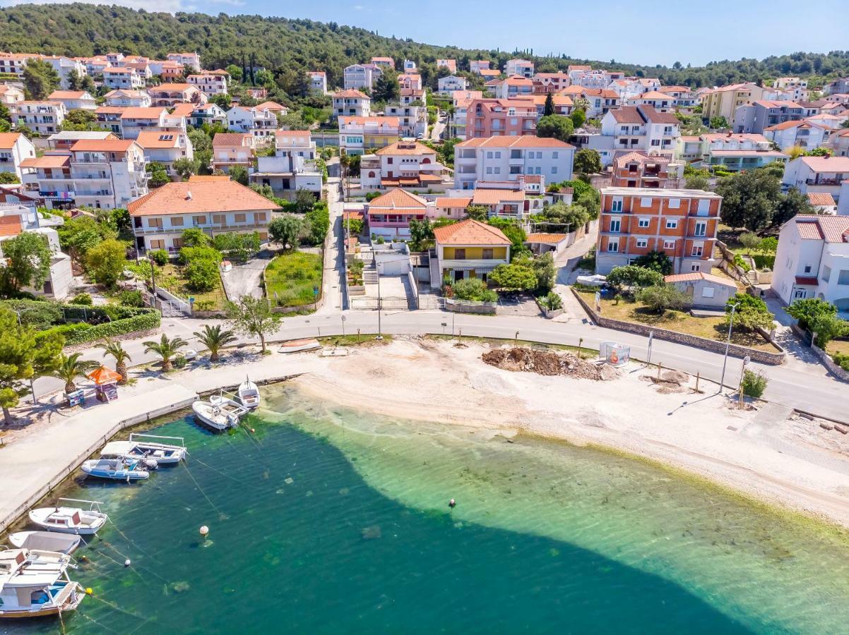 Apartments Karlo Trogir Buitenkant foto